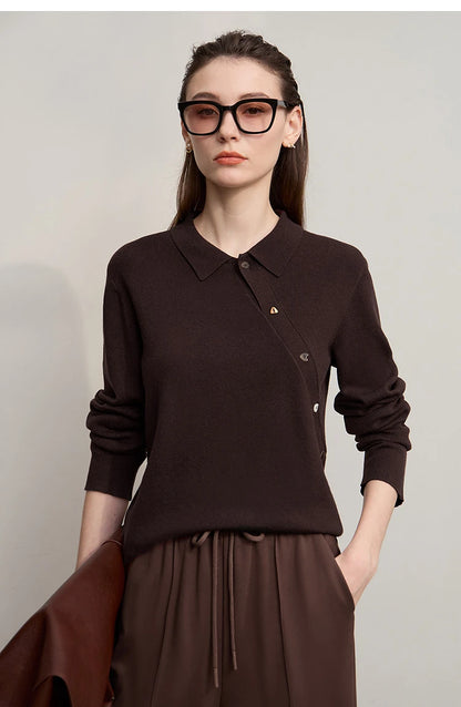 Dunkelbrauner Damen-Strickpullover mit Knopfleiste und langem Ärmel, Frontansicht