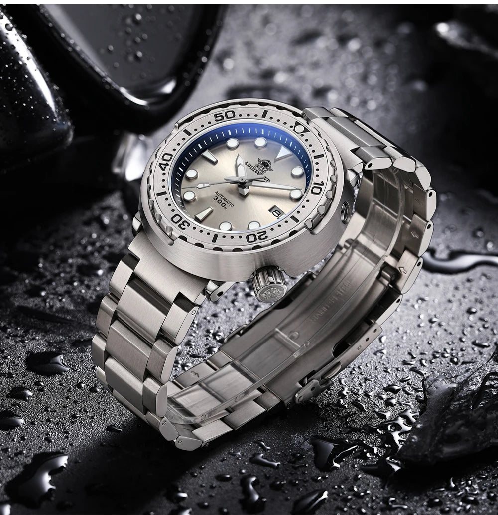 Herren-Luxus-Tuna-Taucheruhr mit Saphirglas und 300 m Tiefe
