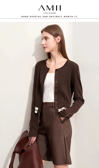 Damen-Strickjacke Rundhals Wolle Streifen kurz Pendler Slim Herbst