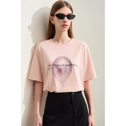 Damen T-Shirt im minimalistischen Stil mit gedrucktem Design und lässigen Ärmeln