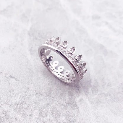 Damenring aus 925er Sterlingsilber mit glitzernder Krone und Zirkonia-Rand