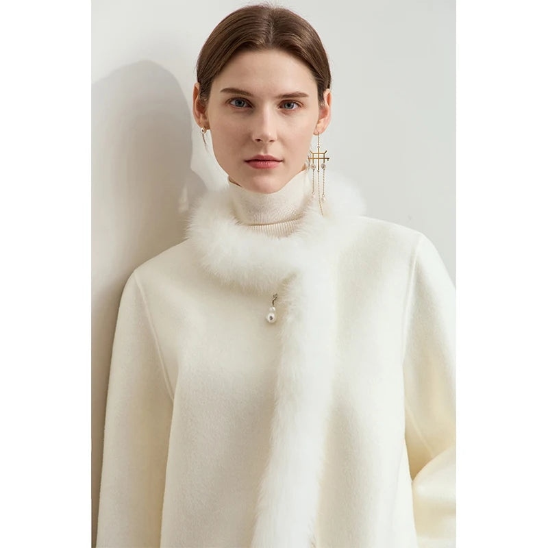 Damen Wollmantel im minimalistischen Design mit doppelseitigem Fuchshaarkragen