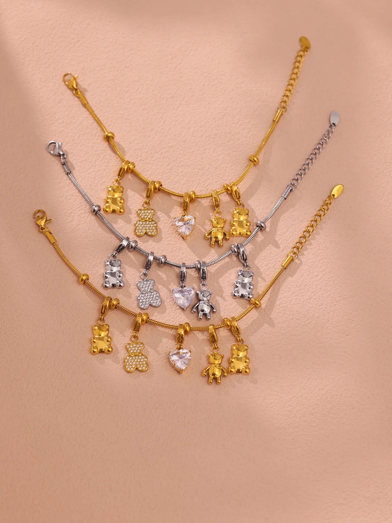 Damen-Charm-Armband mit Bär-Anhänger und Zirkonia