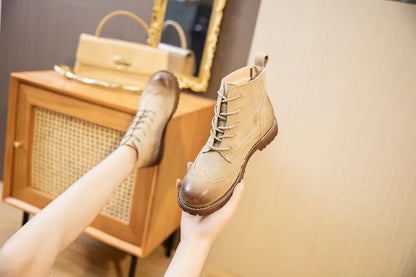 Beige Schnürstiefeletten aus Leder mit kurzer Schafthöhe