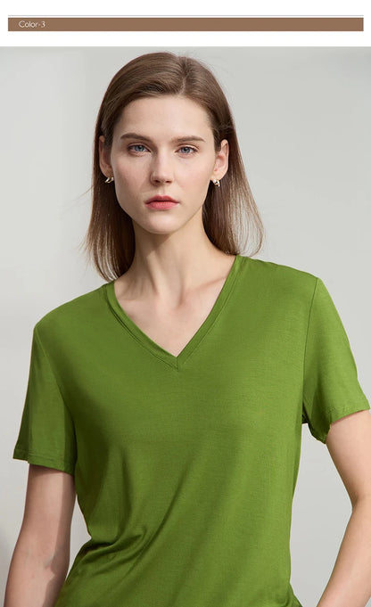 Damen T-Shirt im minimalistischen Casual-Stil mit V-Ausschnitt und kurzen Ärmeln