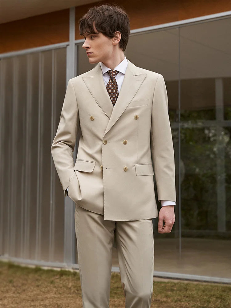 Eleganter Herrenanzug aus 30% Wolle: Zweireihiger Slim Fit in Beige-Khaki für Hochzeiten