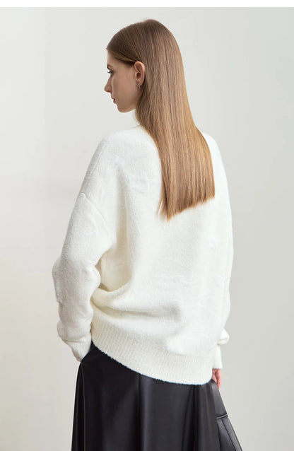Damenpullover mit O-Ausschnitt, Rückansicht, lange Ärmel, lockerer Strick in Creme