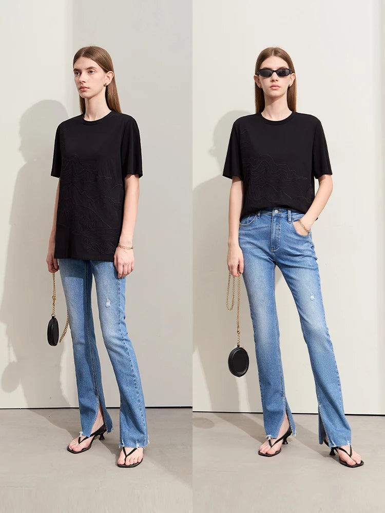 Damen T-Shirt mit minimalistischer Stickerei im lässigen Stil für den Sommer