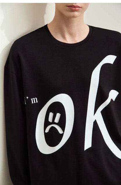 Damen T-Shirt im minimalistischen Stil mit Rundhalsausschnitt und Druckdesign