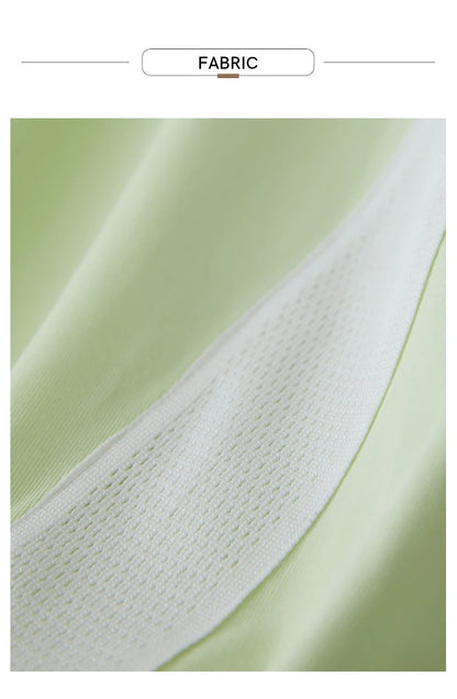 Damen T-Shirts im minimalistischen Stil mit neuem V-Ausschnitt und kurzen Ärmel