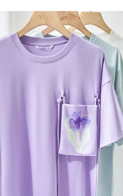 Damen T-Shirt im Minimalismus-Stil mit Taschen und elastischem O-Neck