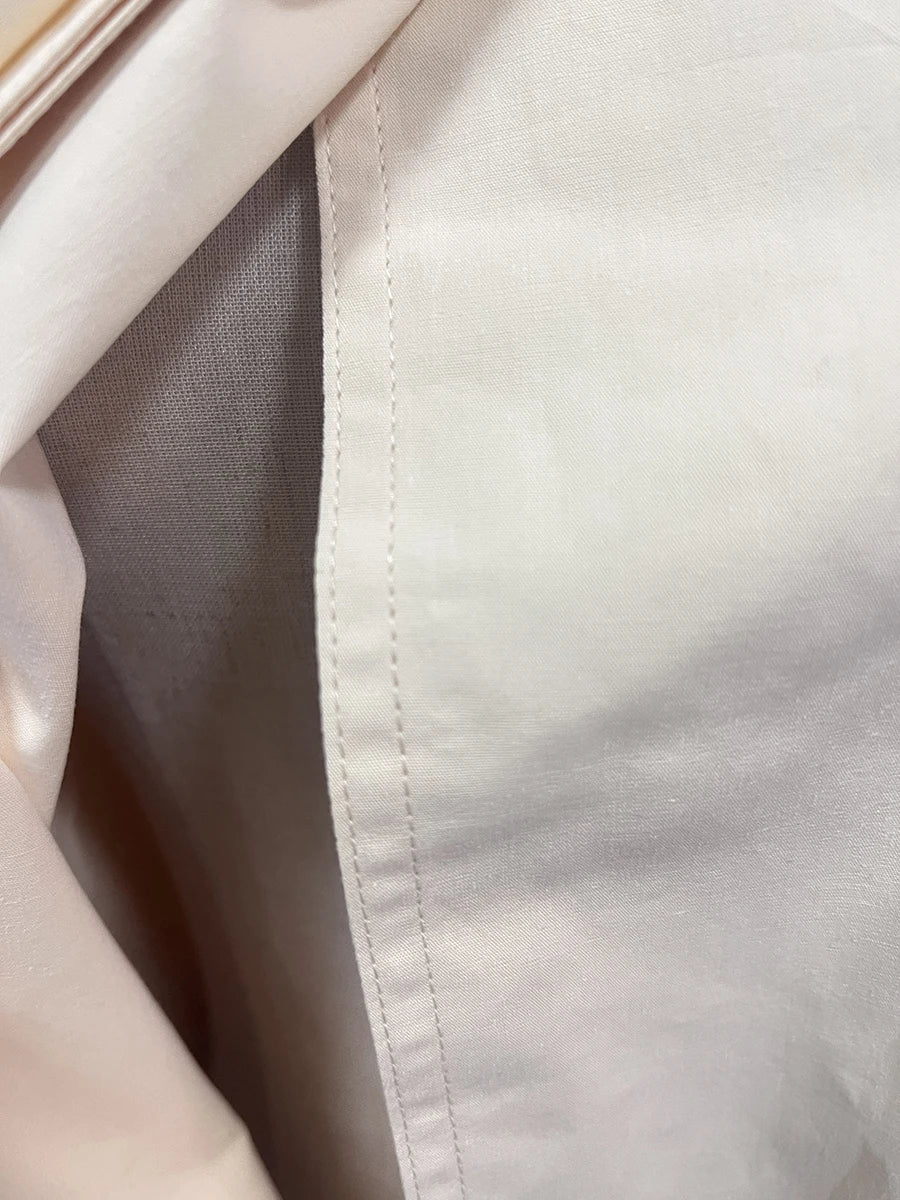Farbblock-Minikleid mit Mesh-Einsätzen und 3D-Blumen, hohem Kragen und langen Ärmeln für Damen – figurbetontes Patchwork-Design