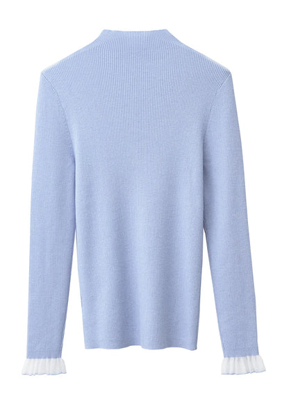 Damen-Rollkragen-Strickpullover, langarm, hellblau, gerippter Rücken und Ärmelabschluss mit Rüschensaum