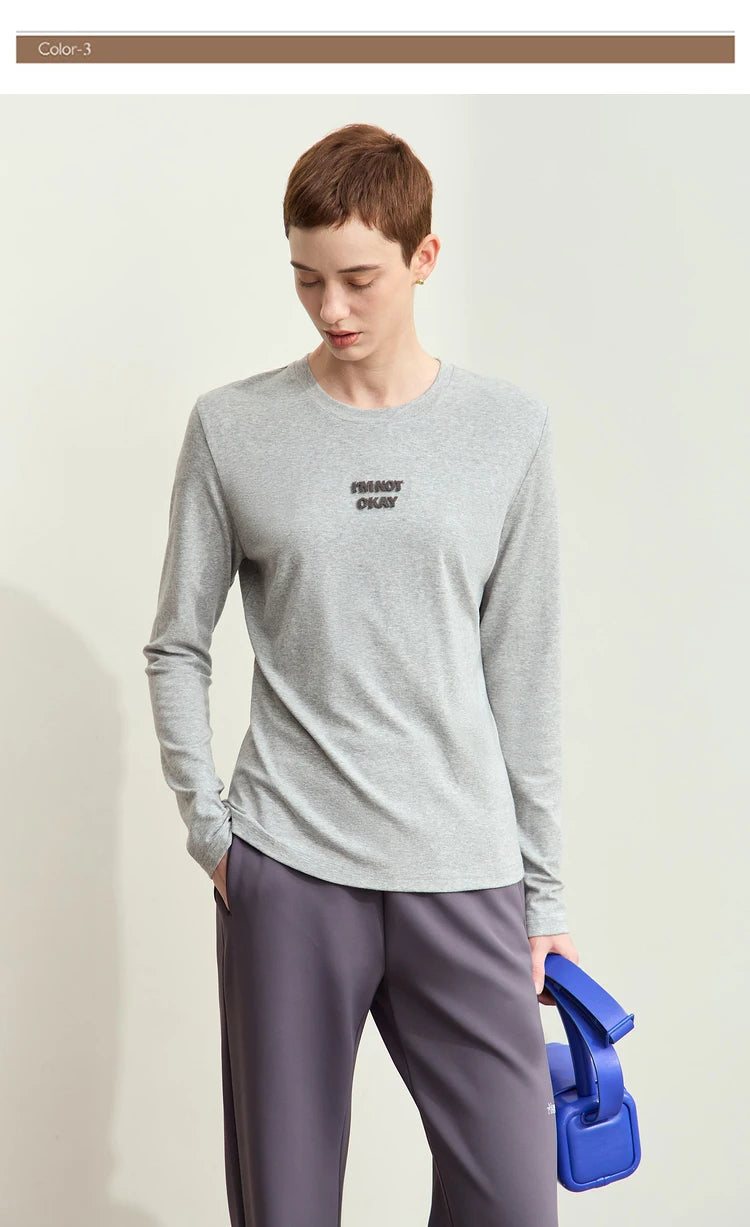 Damen T-Shirt mit minimalistischem Design und gesticktem Brief für den Herbst