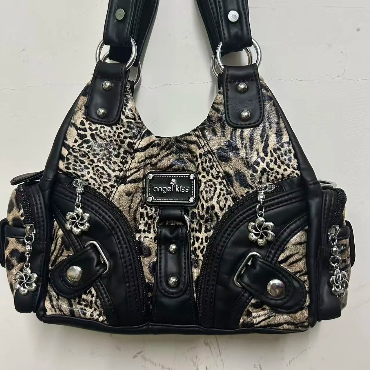 Damen-Schultertasche aus Kunstleder mit Leopardendruck im Vintage Y2K Grunge Stil für Alltag