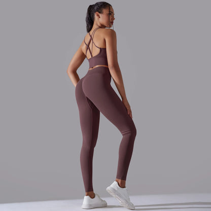 Weinrotes nahtloses Yoga-Set: Sport-BH und High-Waist-Leggings, Spaghettiträger