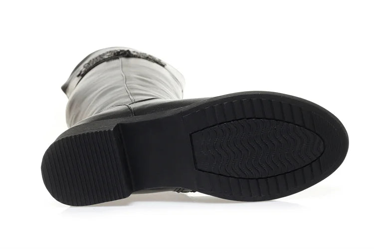 Overknee-Stiefel, schwarze Laufsohle, mit Wollfutter im oberen Bereich
