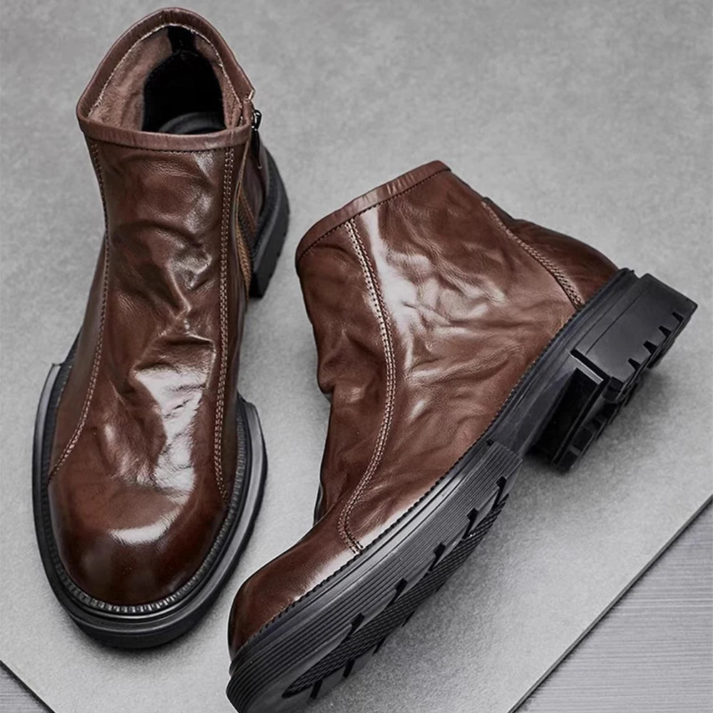 Herren-Chelsea-Boots aus Leder, braune Optik, seitlicher Reißverschluss, dicke Profilsohle, Riemen