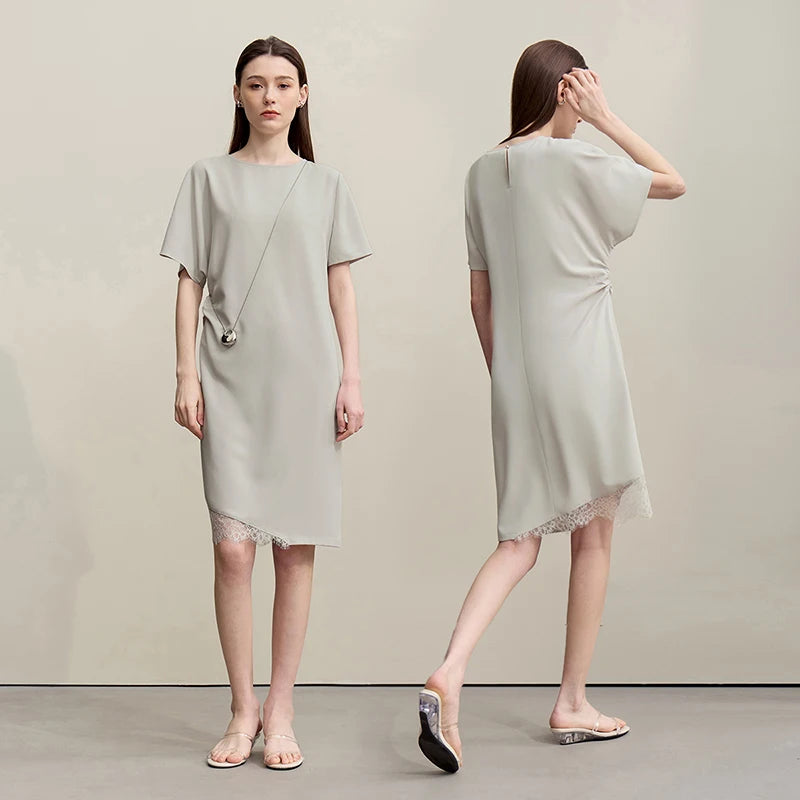 Elegantes Asymmetrisches Chiffonkleid Für Bürodamen