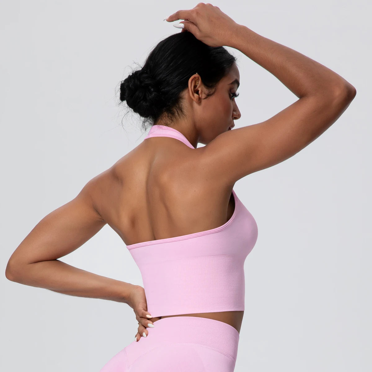 Sporttop mit Polstern, Rückansicht, Racerback, rosafarben