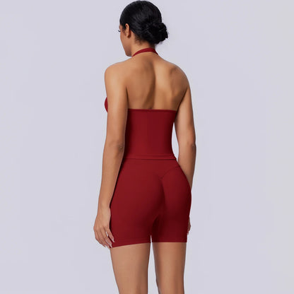 3-teiliges Yoga-Set in Burgunderrot: Rückansicht von Sport-BH und kurzen Leggings