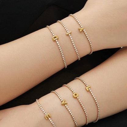 Damen-Armband mit Initialen-Buchstabe