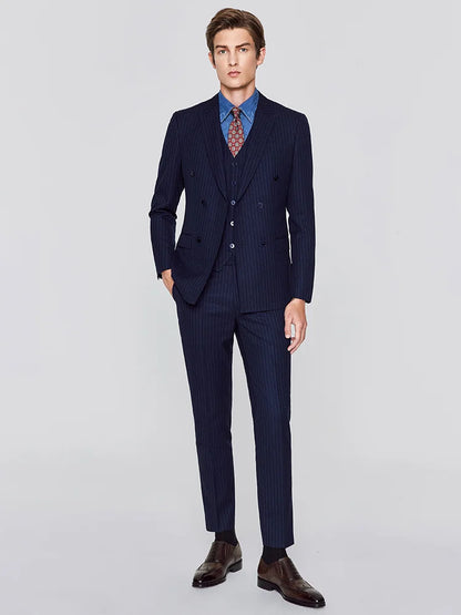 Eleganter Herrenanzug aus Leinen in Grün – Slim Fit Anzug mit Weste und Hose für Hochzeit oder Alltag