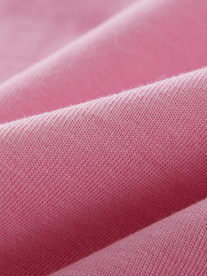 Schwarzes Damen-Frühlingsshirt mit Spitzenbesatz und V-Ausschnitt – Figurbetontes Strickdesign für Büro und Freizeit, wahlweise mit kurzen oder langen Ärmeln.