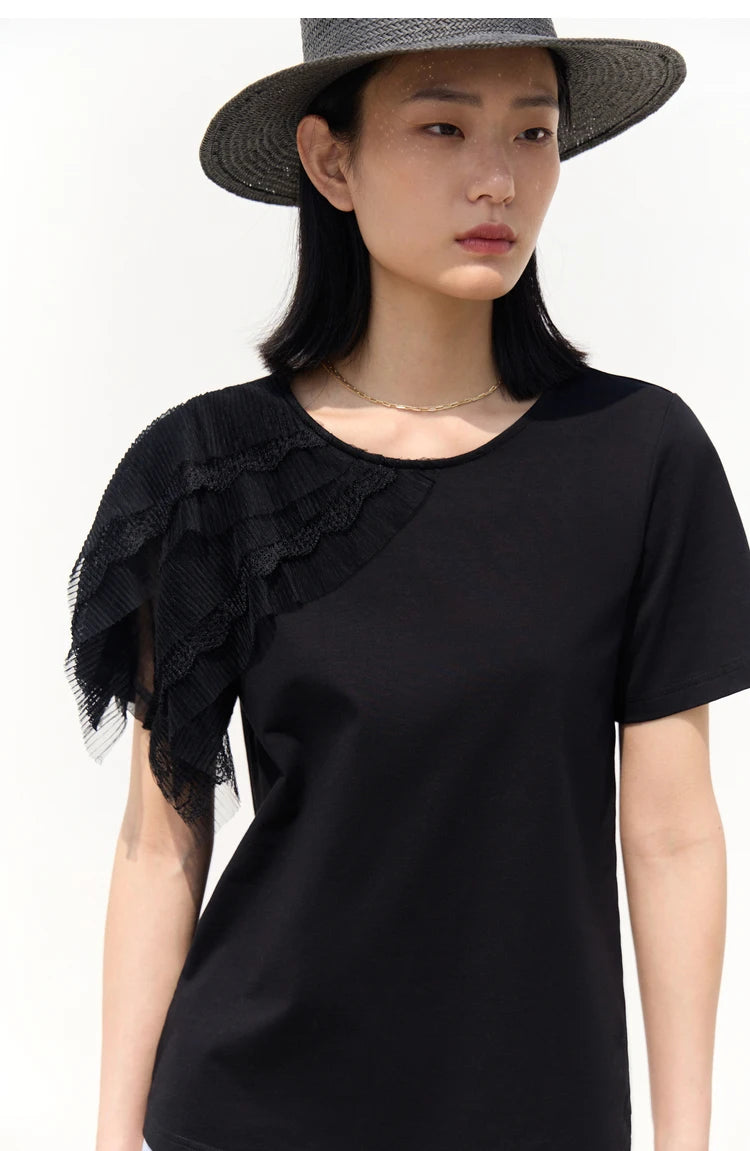 Damen T-Shirt aus mercerisierter Baumwolle im minimalistischen Patchwork-Stil mit Spitze