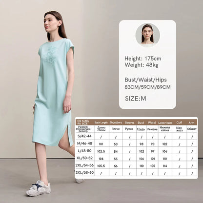 Bequemes Ärmelloses Damenkleid Aus Baumwolle Mit Taillierter Passform