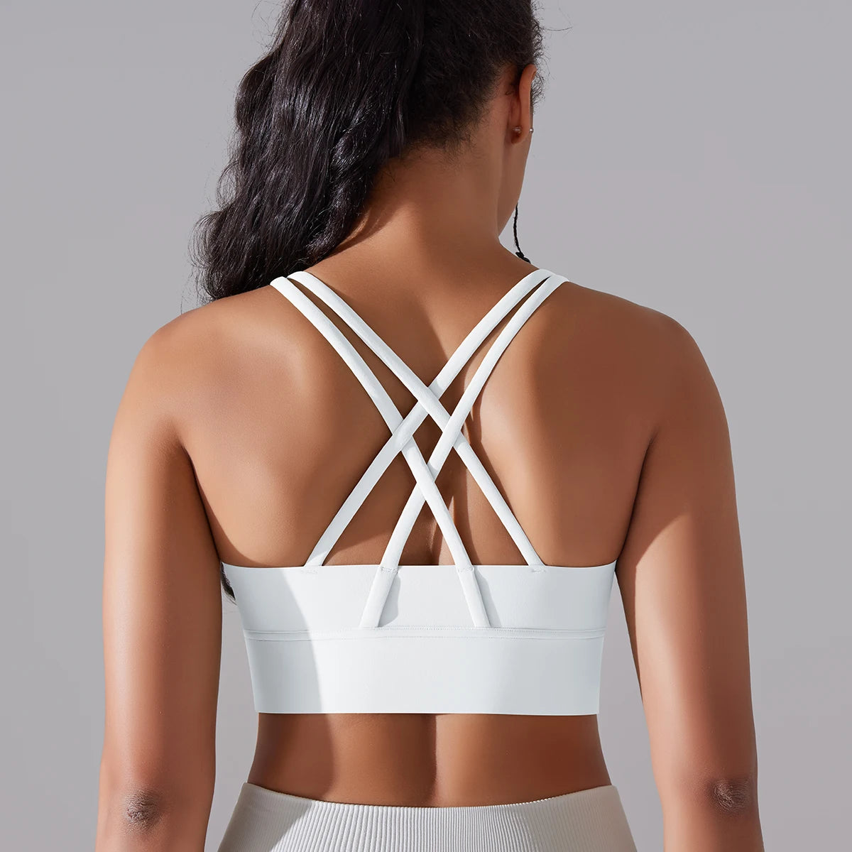 Damen-Sport-BH mit X-Rücken und breitem Unterbrustband, weiß