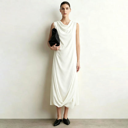 Ärmelloses Sommerkleid in Weiß, drapiertes Tuchkleid-Design, knielang