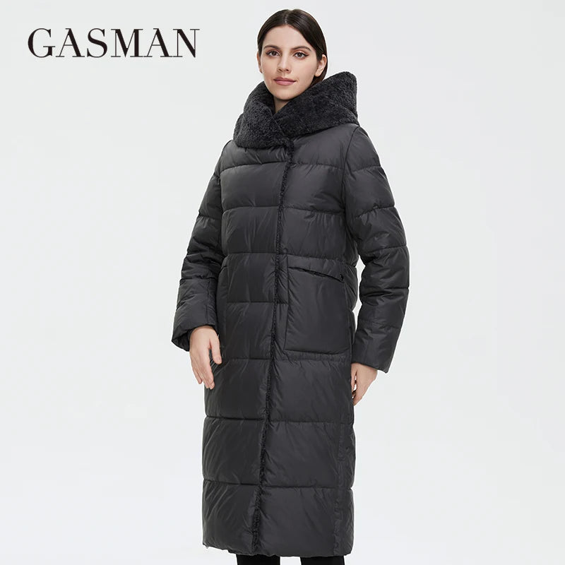 Kurze Damen-Winterjacke mit Pelzkragen und Kapuze – Slim Fit und warm für den Alltag