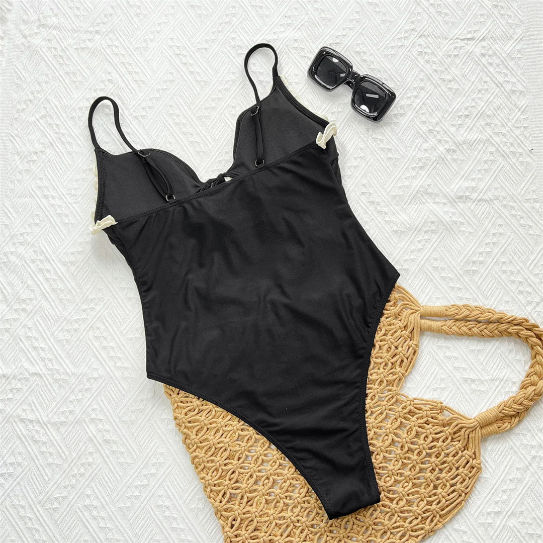 Damen Badeanzug Cut-Out Rüschen Leopard Monokini hoher Beinausschnitt gepolstert