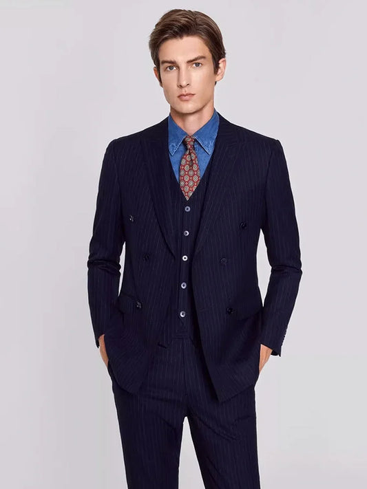 Eleganter Herrenanzug aus Leinen in Grün – Slim Fit Anzug mit Weste und Hose für Hochzeit oder Alltag