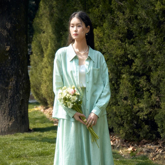 Leichte Damen-Chiffonbluse mit Blumenmuster und eckigem Ausschnitt – ideal für den Sommer
