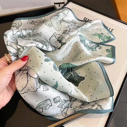Damen Seidenschal quadratisch Halstuch Bandana Haarband Krawatte bedruckt Mode