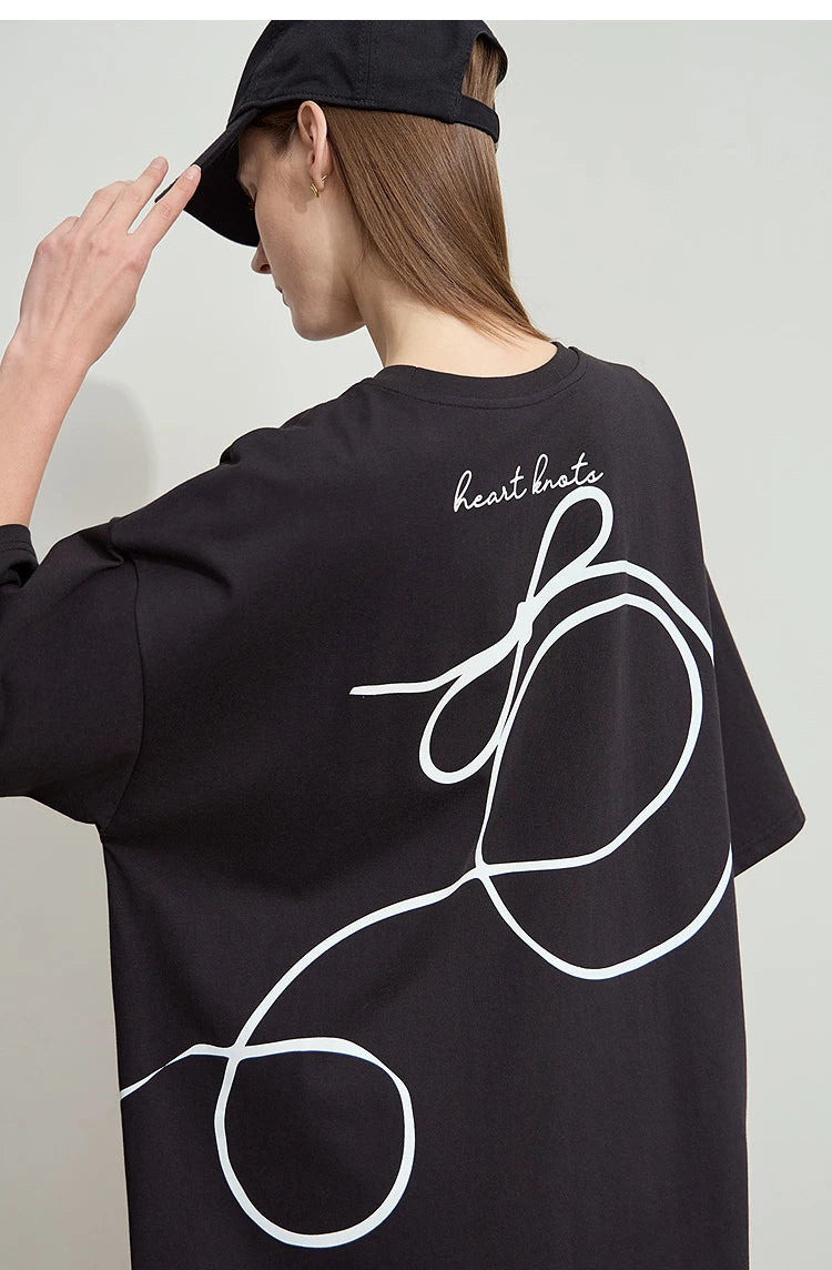 Damen T-Shirt aus ultraloch Stretch-Baumwolle mit Buchstaben-Bowknot-Aufdruck