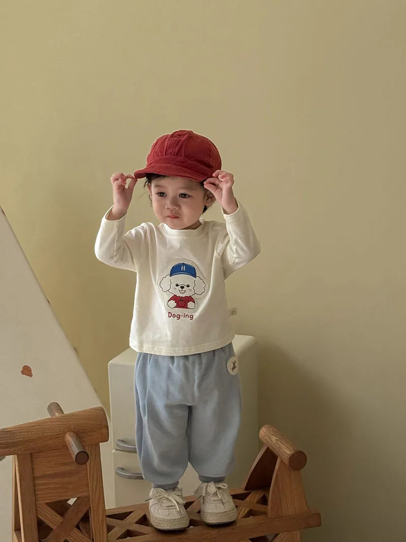 Mädchen T-Shirt im koreanischen Stil mit niedlichem Cartoon-Hundedesign