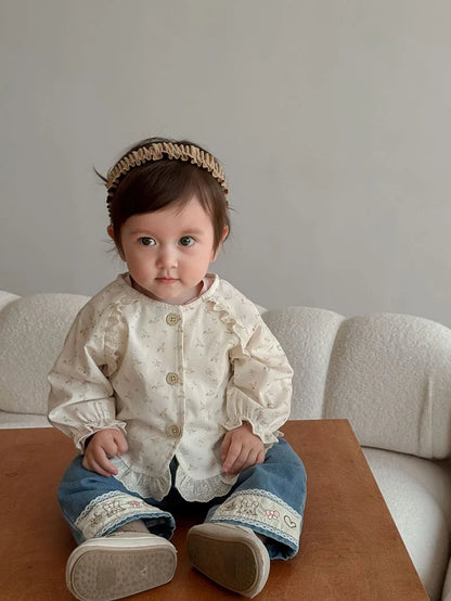 Kinder Mantel mit floralem Design und süßen Spitzen-Details für Mädchen