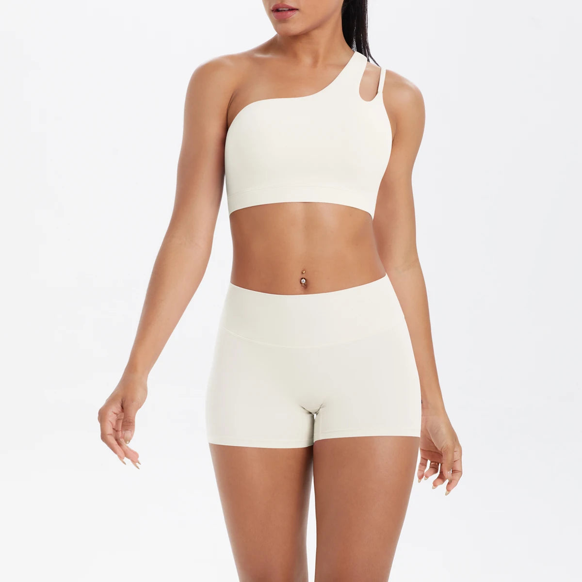 Damen-Yoga-Set: Sport-BH-Top und High-Waist Shorts, atmungsaktiv, hellbeige