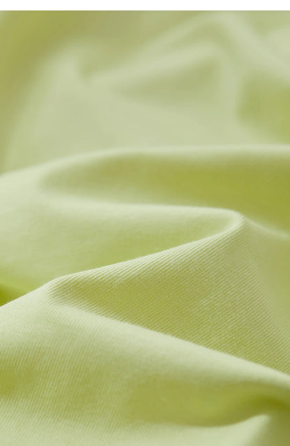 Damen T-Shirts im lässigen Minimalismus-Stil mit O-Ausschnitt und Stickerei