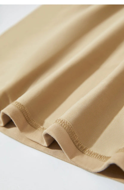 Damen T-Shirt mit minimalistischer Stickerei im lässigen Stil für den Sommer