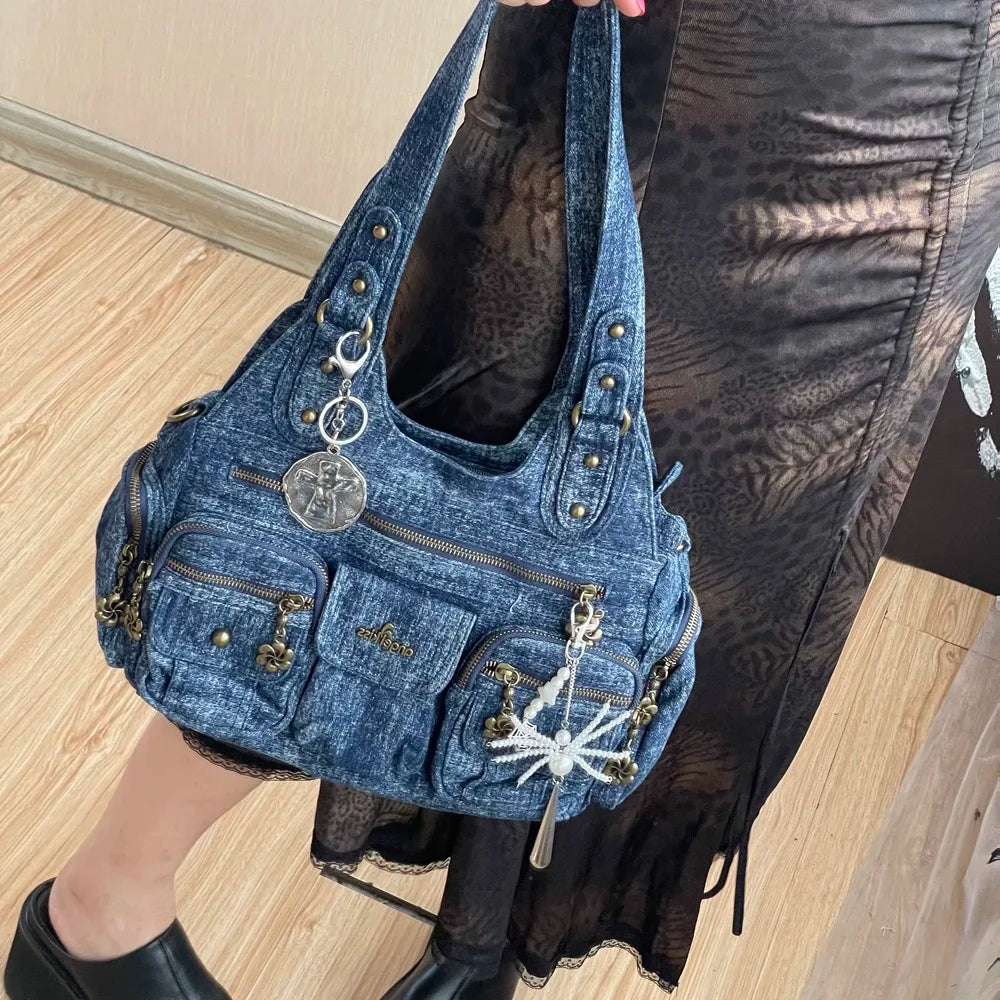 Damen-Hobo-Handtasche aus gewaschenem Leder Schwarz mit Reißverschluss und Innenfächern
