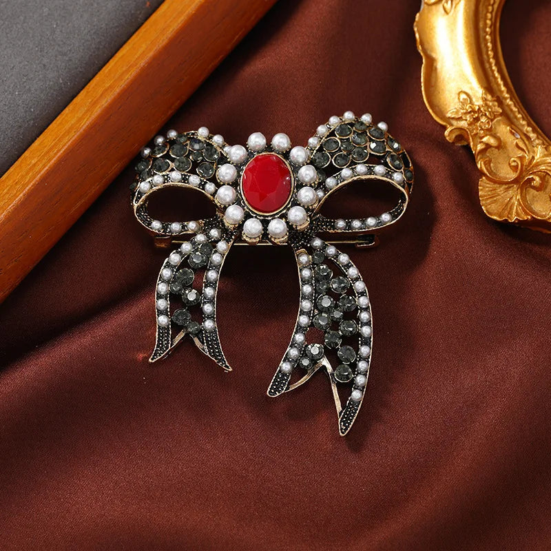 Brosche Schleife Kristall Perle Glänzend Boutique Geschenk Damen