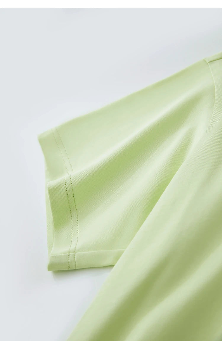 Damen T-Shirt mit Druck im lässigen Rundhals-Stil für das Büro
