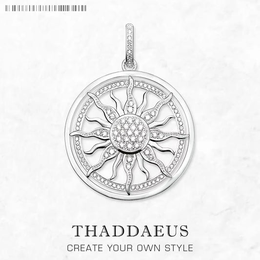 925er-Sterlingsilber-Anhänger mit Sonnenmotiv und weißen Zirkon-Steinen