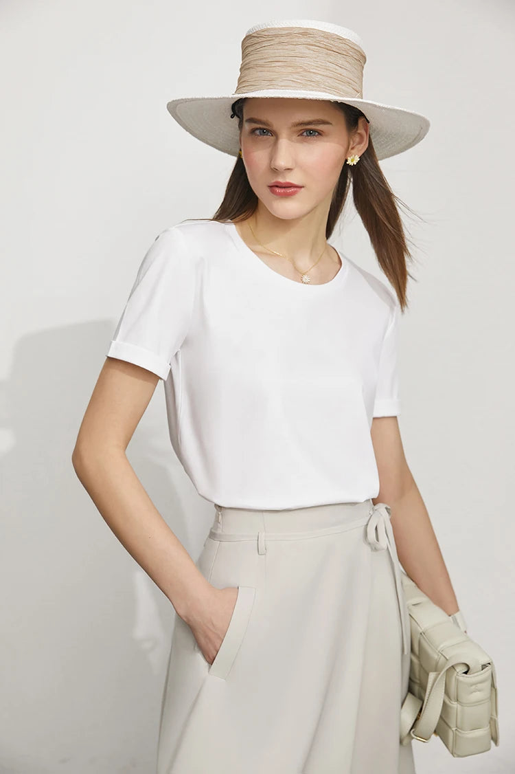 Damen Top im minimalistischen Stil aus einfarbiger mercerisierter Baumwolle