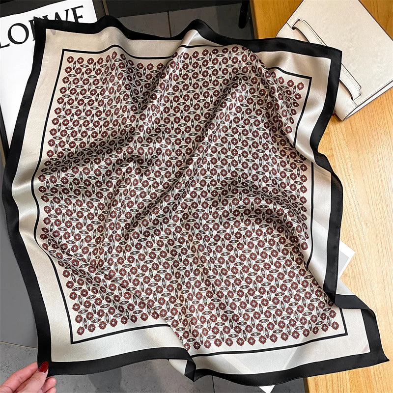 Damen Seidenschal quadratisch Blumenprint Bandana Halstuch 53cm C