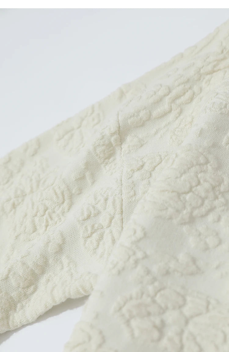 Cremefarbener Pullover mit strukturierter Oberfläche, gerade Ärmel, Langarm